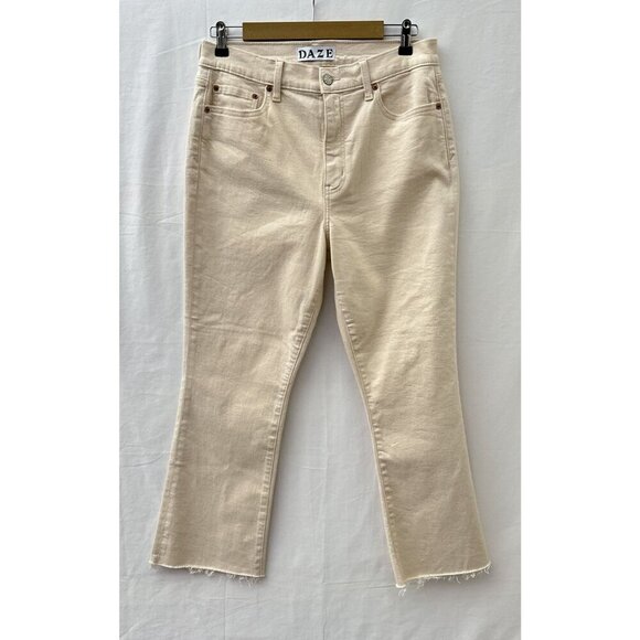 NWT Daze Shy Girl In Raw Cut-Off High Rise Crop Flare Jeans Beige Womens 31 - Picture 4 of 16